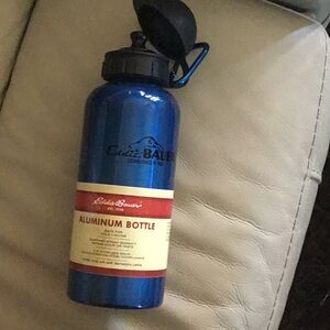 Eddie Bauer ALUMINUM BOTTLE ~ Cold liquids, Blue, clip for belt or bag ~ NEW